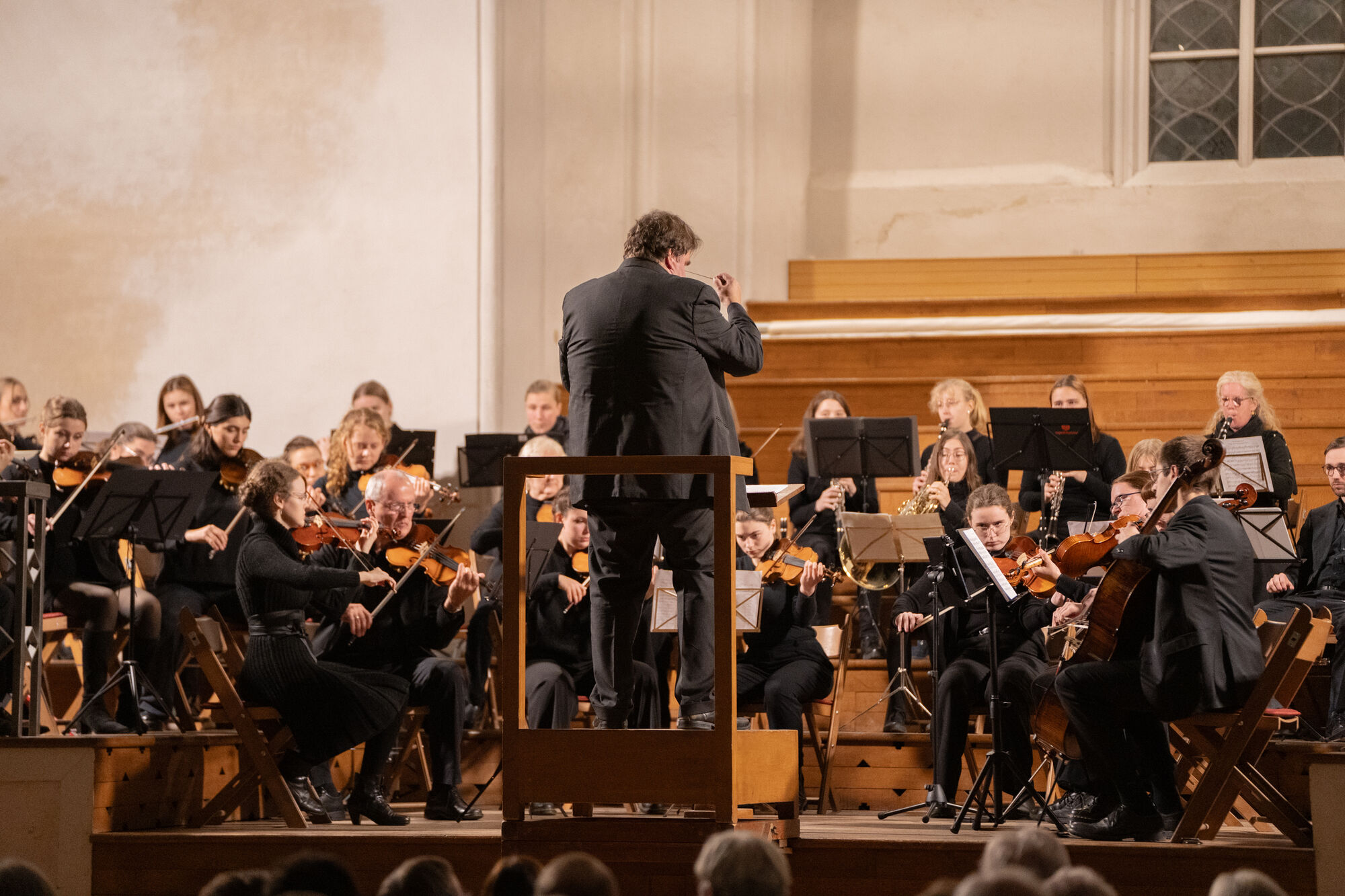 Musiknacht Very British Das UniversitätsSinfonieOrchester spielt im Greifswalder Dom St. Nikolai.