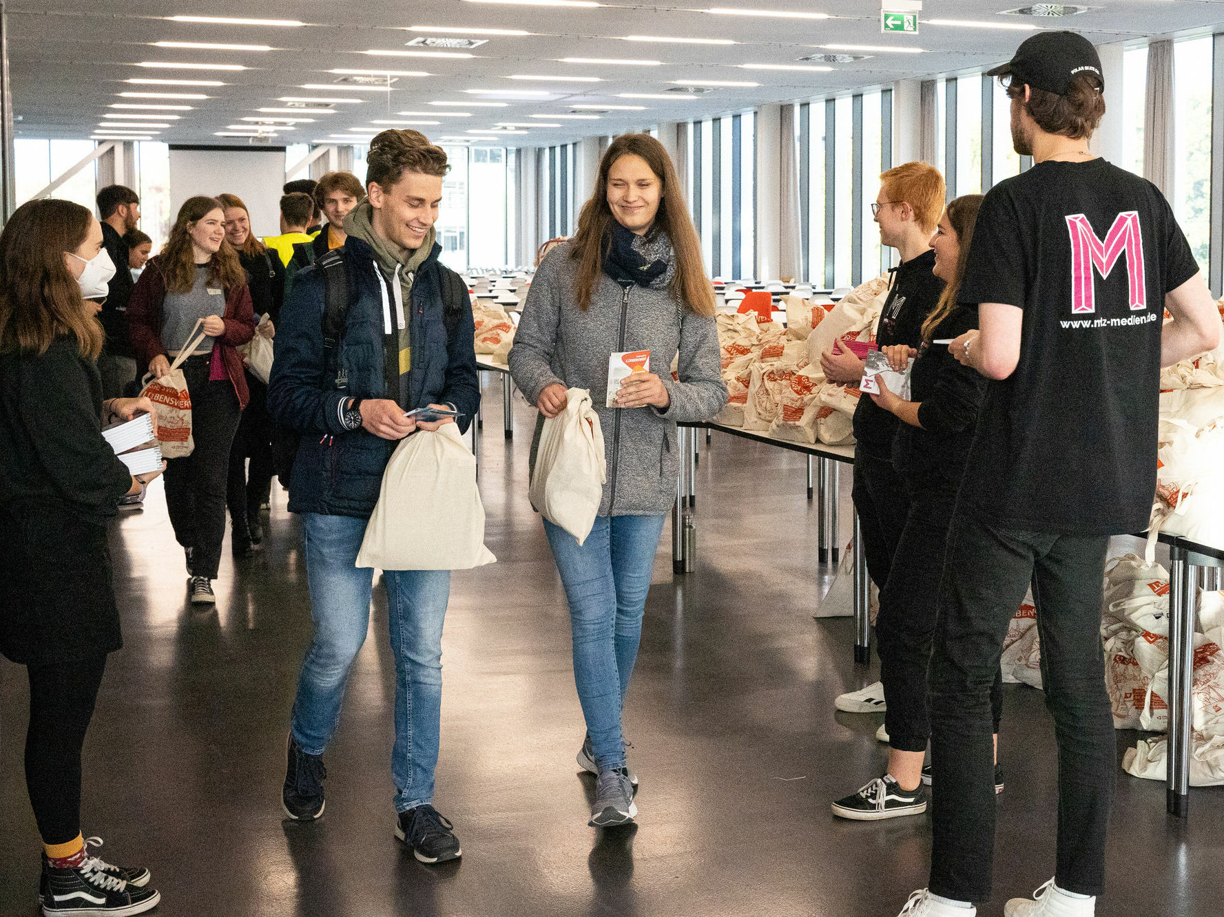 Mehr als 1500 Neueinschreibungen und drei neue Studiengänge – Uni 