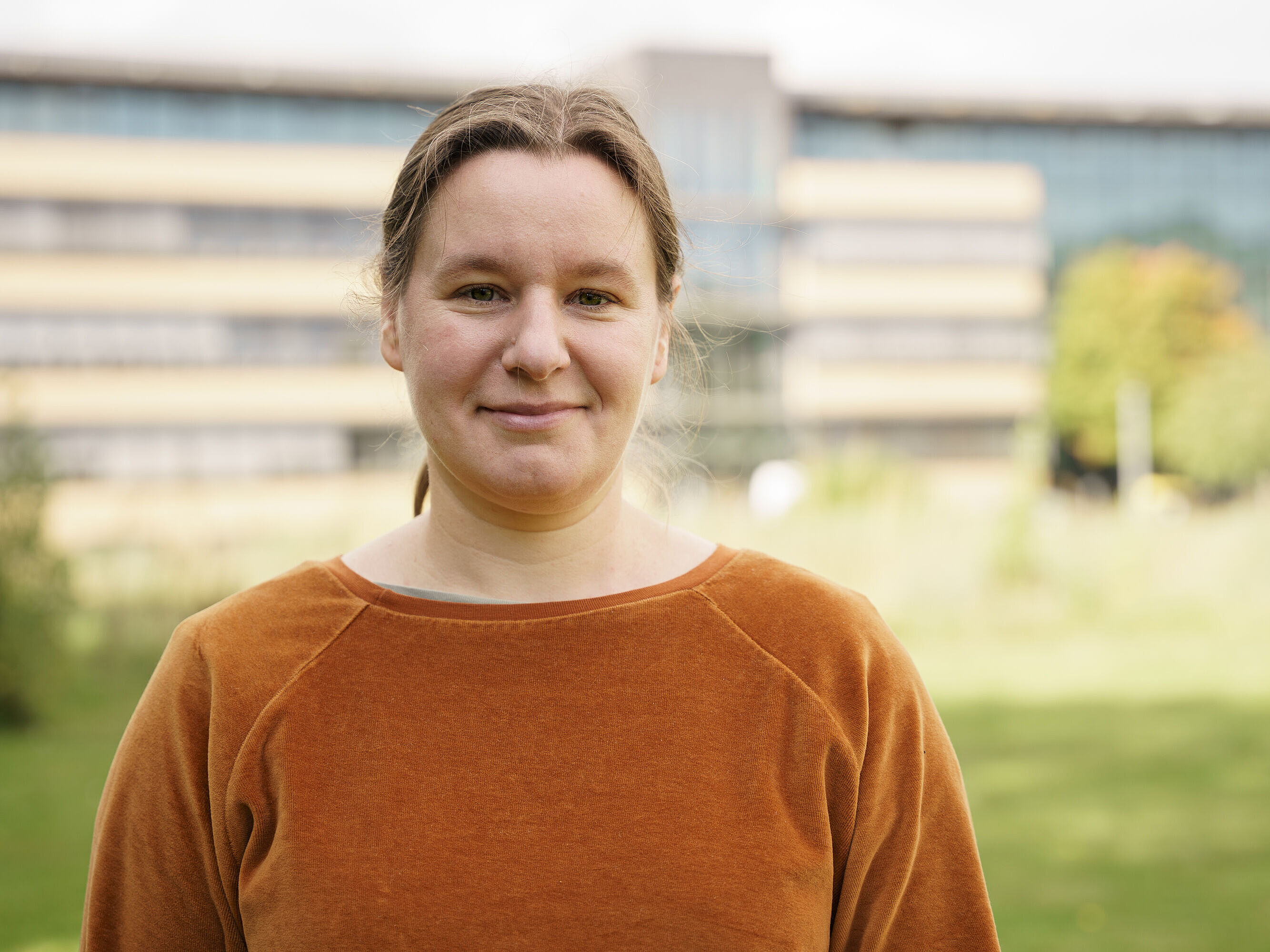 Porträt Prof. Dr. Josephine Thomas Porträt Prof. Dr. Josephine Thomas