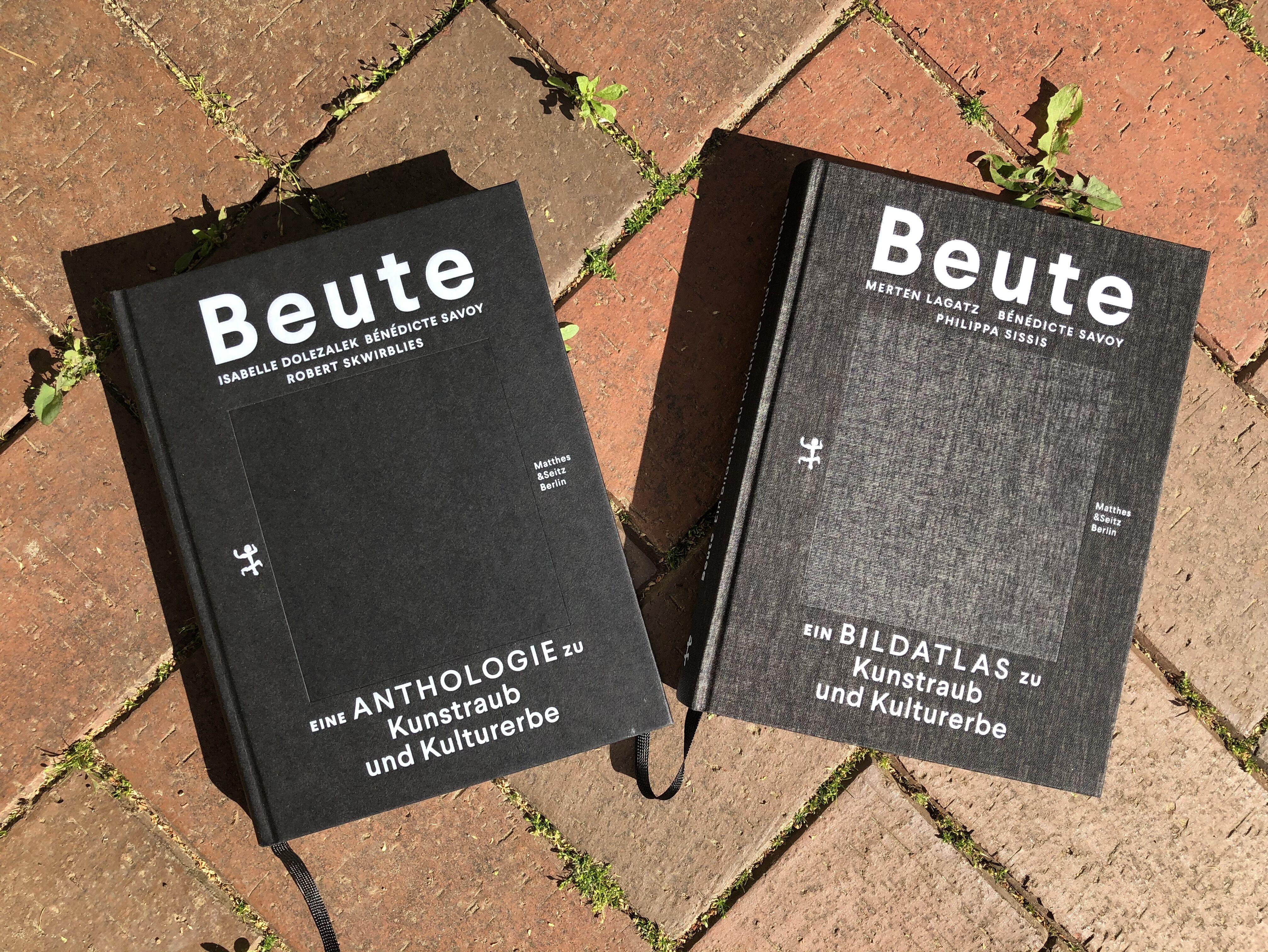 Beute – Die Antologie und der Bildaltas, ©Isabelle-Dolezalek, 2021