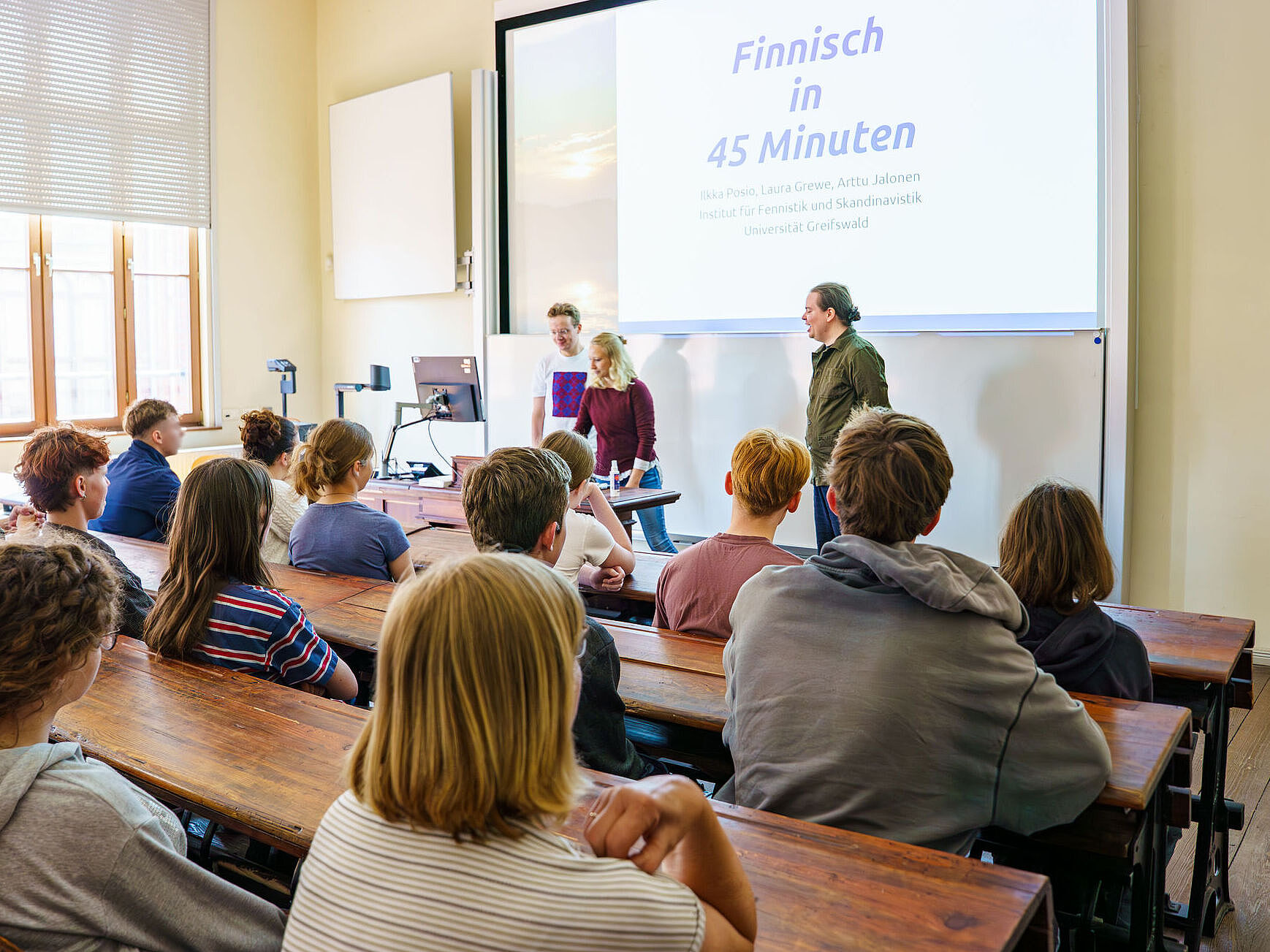 Kinder- und JugendUNI 2025: Finnisch in 45 Minuten